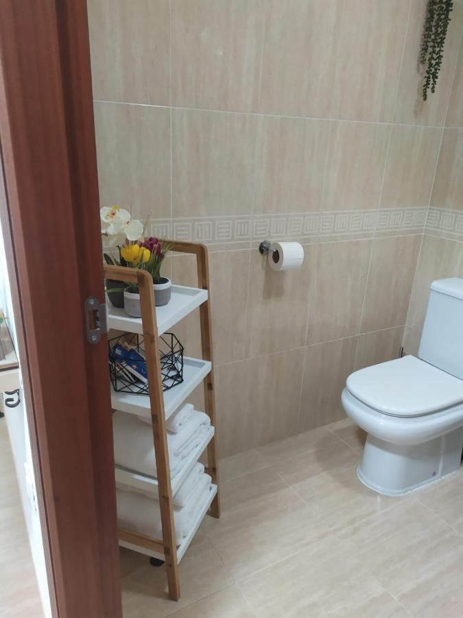 Apartamento Leyaros ロケタス・デ・マル エクステリア 写真