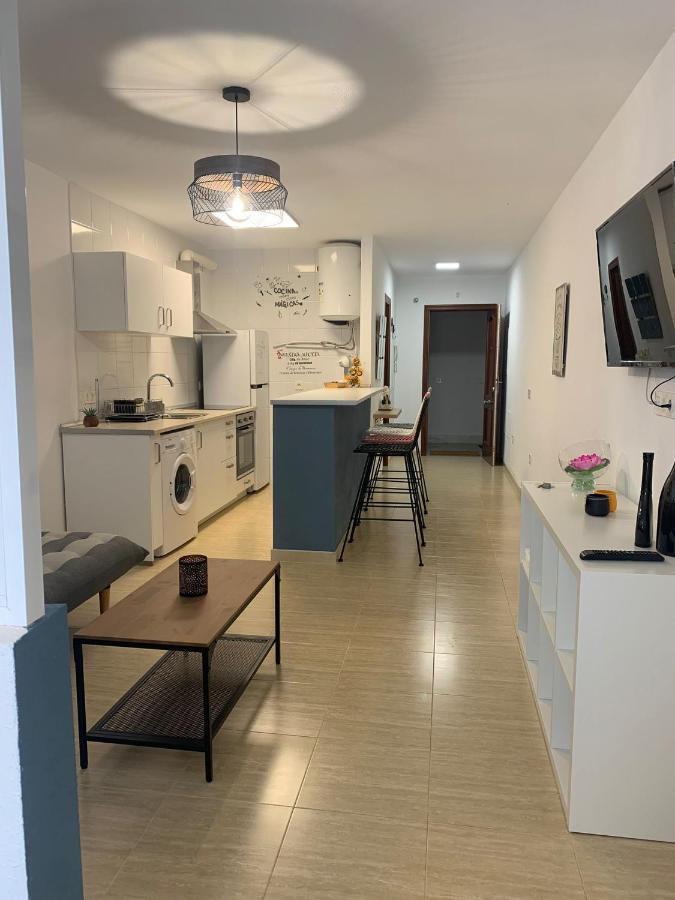 Apartamento Leyaros ロケタス・デ・マル エクステリア 写真